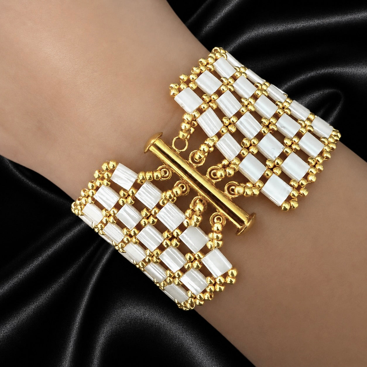 Lattice - Alabaster Gold