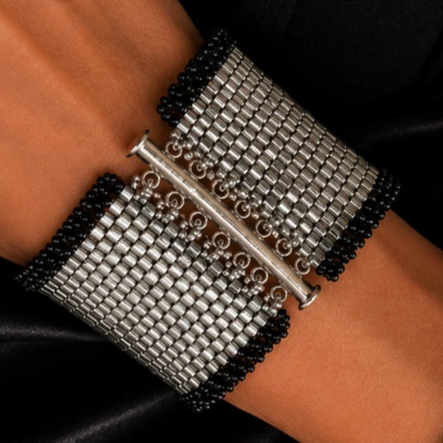 Midnight Mesh Cuff - Starlight