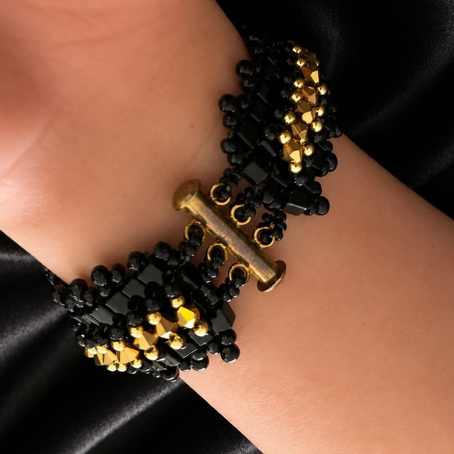 Black Tie - Black Gold