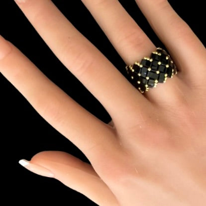 Herringbone Ring – Black Gold