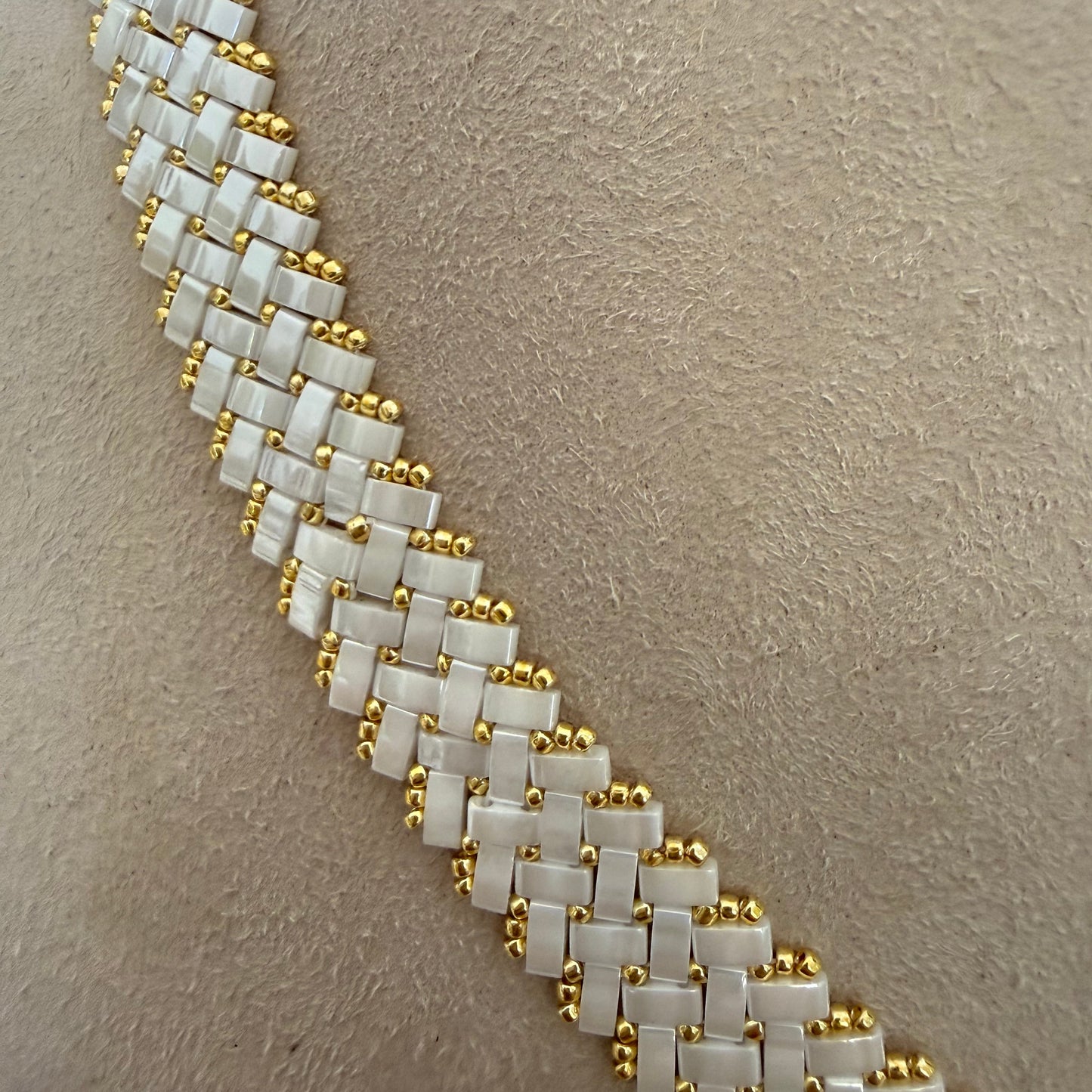 Herringbone - Alabaster Gold