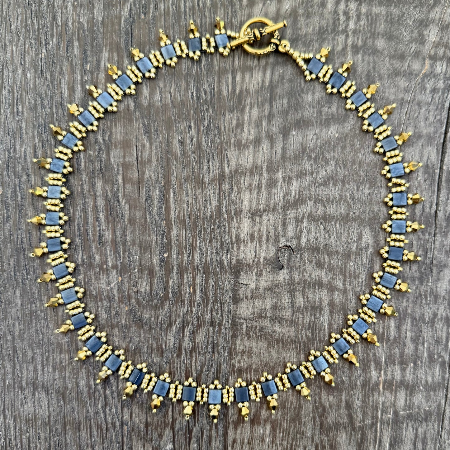 Signature - Golden Graphite